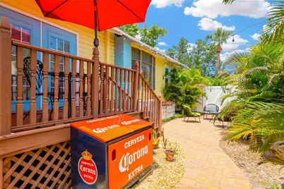 918 24th Avenue N, Saint Petersburg, FL 33704 - Photo 5