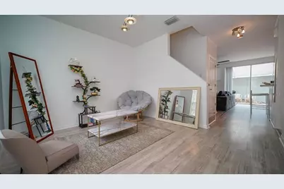 10023 Tate Lane, Tampa, FL 33626 - Photo 5