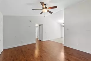 723 Pent St, Tarpon Springs, FL 34689 - Photo 9