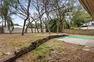 723 Pent St, Tarpon Springs, FL 34689 - Photo 17