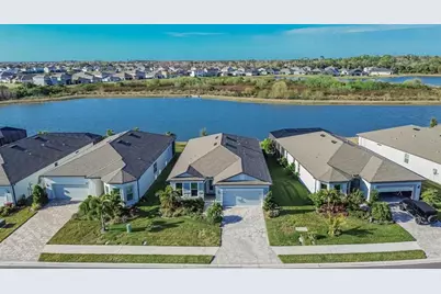 8728 Coastal Key Way, Parrish, FL 34219 - Photo 3