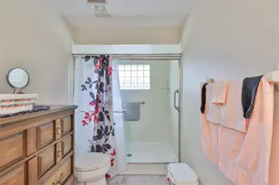 2106 W View Dr, Sun City Center, FL 33573 - Photo 31