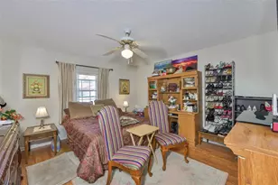 2106 W View Dr, Sun City Center, FL 33573 - Photo 33