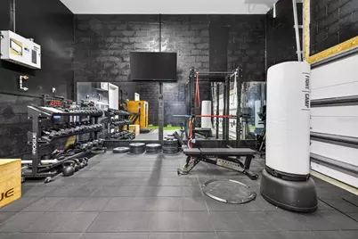 94 W Davis Boulevard, Tampa, FL 33606 - Photo 17