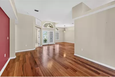 5018 Sylvan Oaks Drive, Valrico, FL 33596 - Photo 9