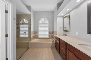 5018 Sylvan Oaks Dr, Valrico, FL 33596 - Photo 29