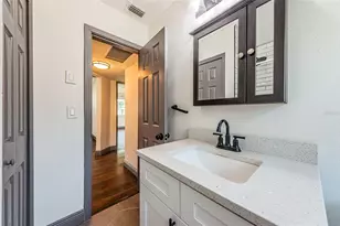 618 40th Ave N, Saint Petersburg, FL 33703 - Photo 29