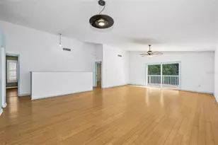 105 Peterson Ln, Palm Harbor, FL 34683 - Photo 45