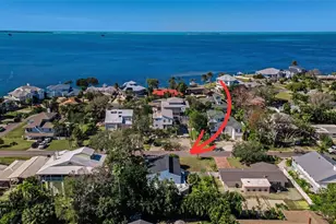 105 Peterson Ln, Palm Harbor, FL 34683 - Photo 5