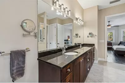 2906 W Hawthorne Road, Tampa, FL 33611 - Photo 27