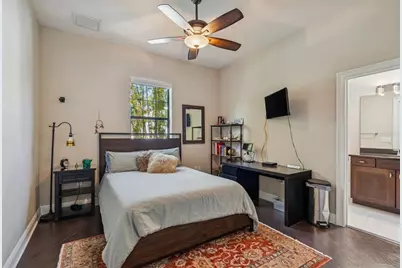 2906 W Hawthorne Road, Tampa, FL 33611 - Photo 33