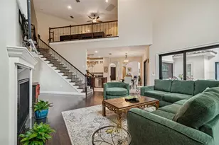 2906 W Hawthorne Rd, Tampa, FL 33611 - Photo 19