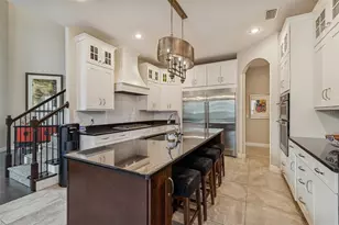 2906 W Hawthorne Rd, Tampa, FL 33611 - Photo 15