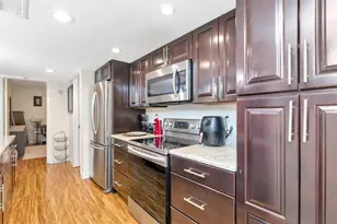 3765 41st St S, Saint Petersburg, FL 33711 - Photo 5