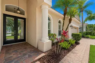 16329 Ashington Park Dr, Tampa, FL 33647 - Photo 5