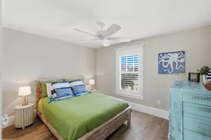 213 84th St, Holmes Beach, FL 34217 - Photo 27