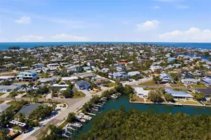 213 84th St, Holmes Beach, FL 34217 - Photo 33