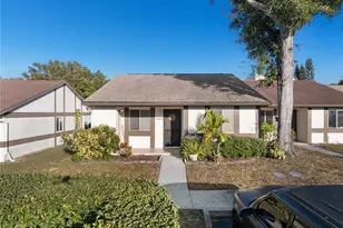 2888 Bancroft Cir E, Palm Harbor, FL 34683 - Photo 35