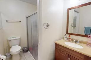 2888 Bancroft Cir E, Palm Harbor, FL 34683 - Photo 25
