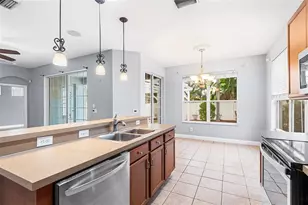 18037 Lake Reflections Blvd, Lutz, FL 33558 - Photo 9