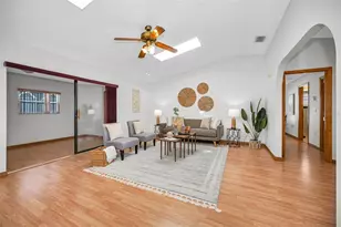 4745 Swallowtail Dr, New Port Richey, FL 34653 - Photo 19