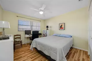 5217 81st St N, Saint Petersburg, FL 33709 - Photo 27