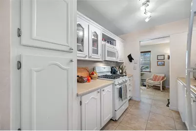 5217 81st Street N #16, Saint Petersburg, FL 33709 - Photo 11