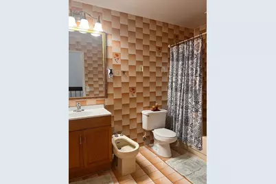 5931 W 16th Lane #10, Hialeah, FL 33012 - Photo 17