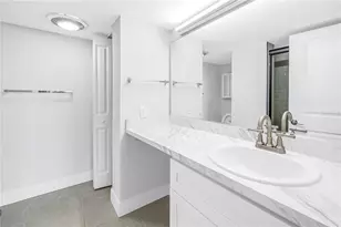 7400 Sun Island Dr S, South Pasadena, FL 33707 - Photo 33