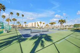 7400 Sun Island Dr S, South Pasadena, FL 33707 - Photo 37