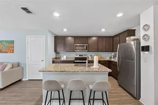 5335 New Friendship Pl, Tampa, FL 33619 - Photo 11