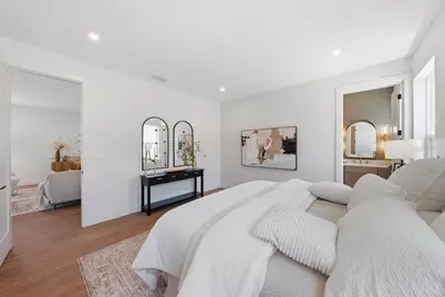 5130 Dartmouth Avenue N, Saint Petersburg, FL 33710 - Photo 33