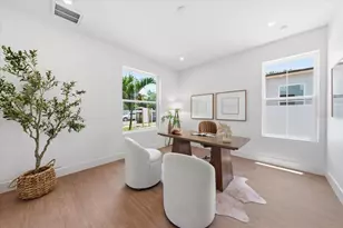 5130 Dartmouth Ave N, Saint Petersburg, FL 33710 - Photo 11