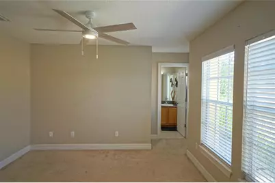 3333 Las Campos Place, Tampa, FL 33611 - Photo 13
