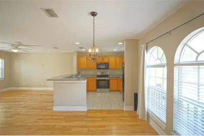 3333 Las Campos Place, Tampa, FL 33611 - Photo 7