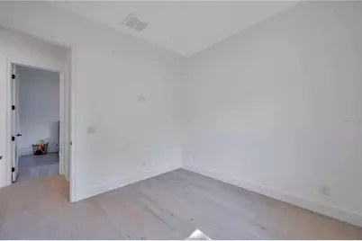 4307 S Clark Avenue, Tampa, FL 33611 - Photo 25