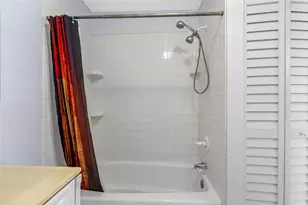 1341 New York Ave, Palm Harbor, FL 34683 - Photo 17