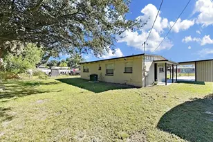 1721 Darlington Dr, Tampa, FL 33619 - Photo 21