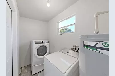 1721 Darlington Drive, Tampa, FL 33619 - Photo 17