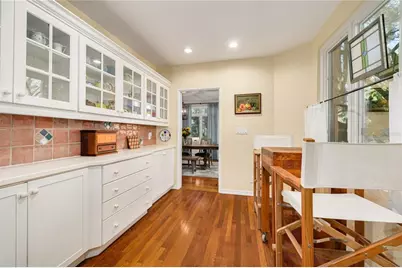 438 Villagrande Avenue S, Saint Petersburg, FL 33707 - Photo 13