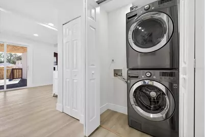 6403 Elliot Drive, Tampa, FL 33615 - Photo 11