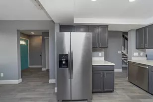 16076 Dawnview Dr, Tampa, FL 33624 - Photo 11