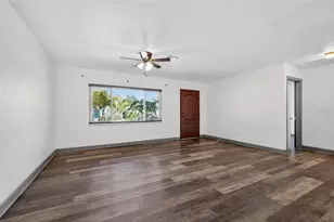 1210 46th Ave N, Saint Petersburg, FL 33702 - Photo 7