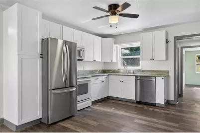 1210 46th Avenue N, Saint Petersburg, FL 33702 - Photo 9