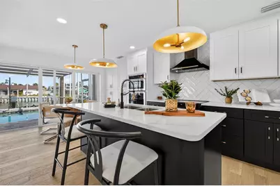 4426 43rd Street S, Saint Petersburg, FL 33702 - Photo 17