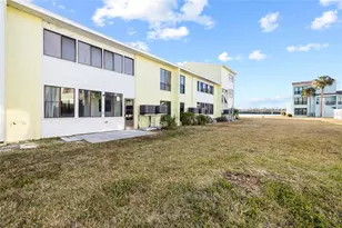 1 Windrush Blvd, Indian Rocks Beach, FL 33785 - Photo 35
