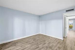 1 Windrush Blvd, Indian Rocks Beach, FL 33785 - Photo 25