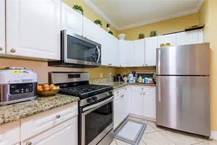 2724 Via Murano, Clearwater, FL 33764 - Photo 17