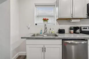 1006 E 26th Ave, Tampa, FL 33605 - Photo 11