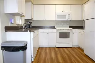 4705 Serena Dr, Tampa, FL 33617 - Photo 29